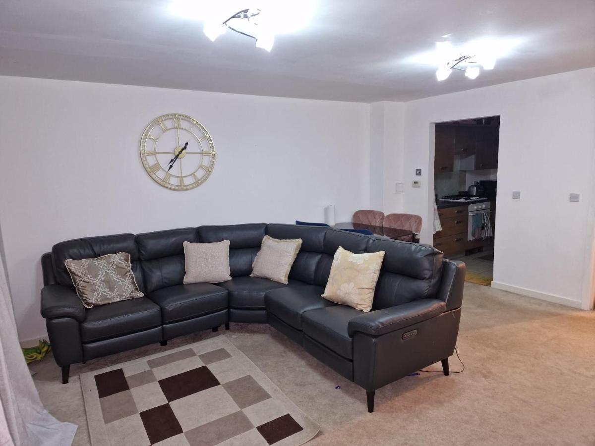 Ko 3 Bed House Apartment Dartford Bagian luar foto