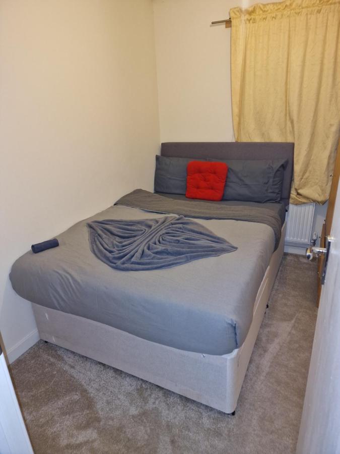 Ko 3 Bed House Apartment Dartford Bagian luar foto